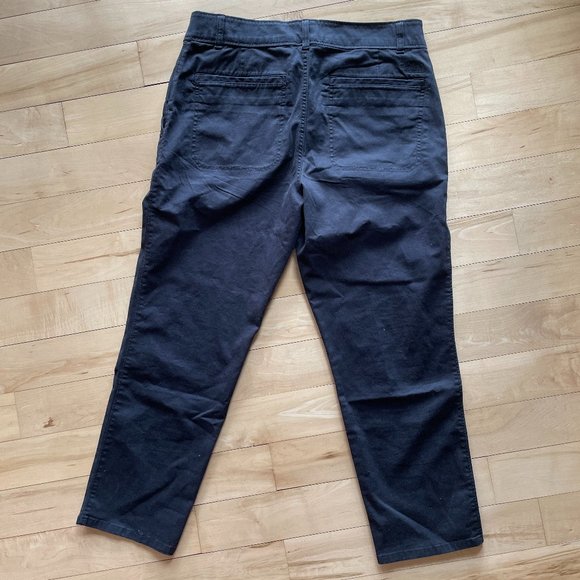 The North Face - Women's Motion XD Ankle Chino - Picture 4 of 7